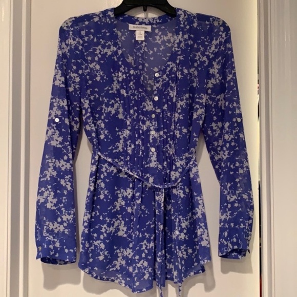 Motherhood Maternity blouse with cami
Size: Small - Picture 4 of 4